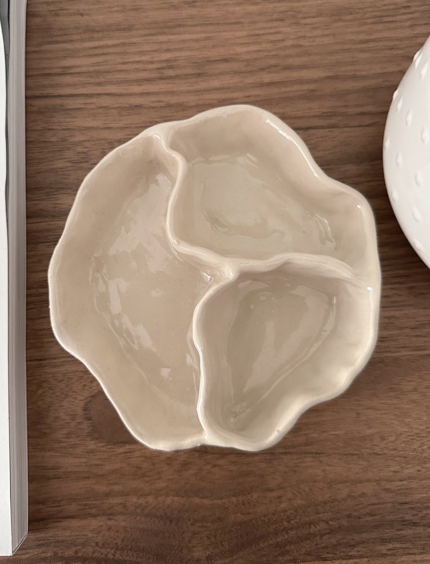 WAVY jewelry dish