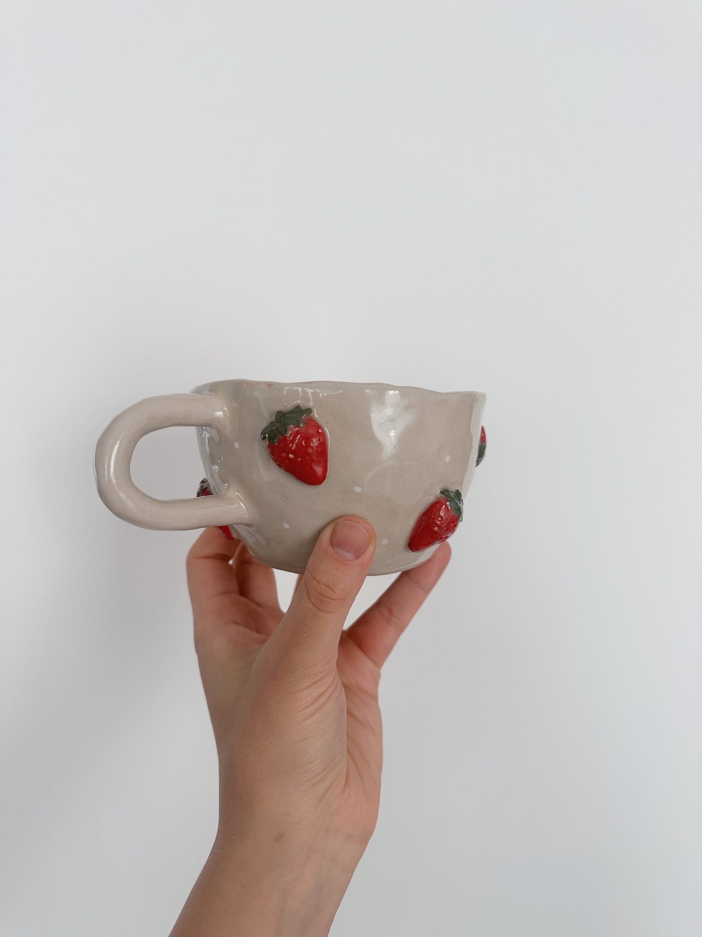 Strawberry & dots mug (glaze defect)