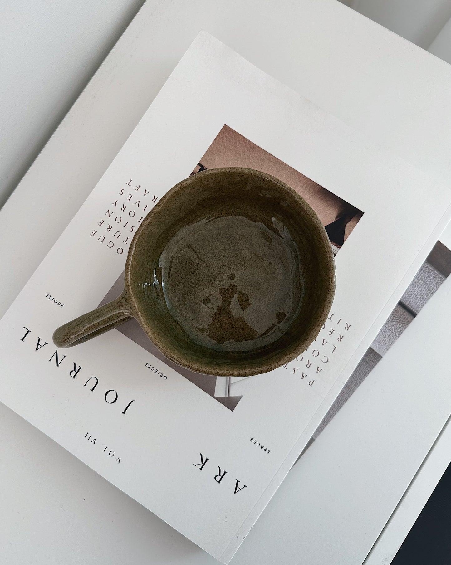 ”Busy Reading” mug