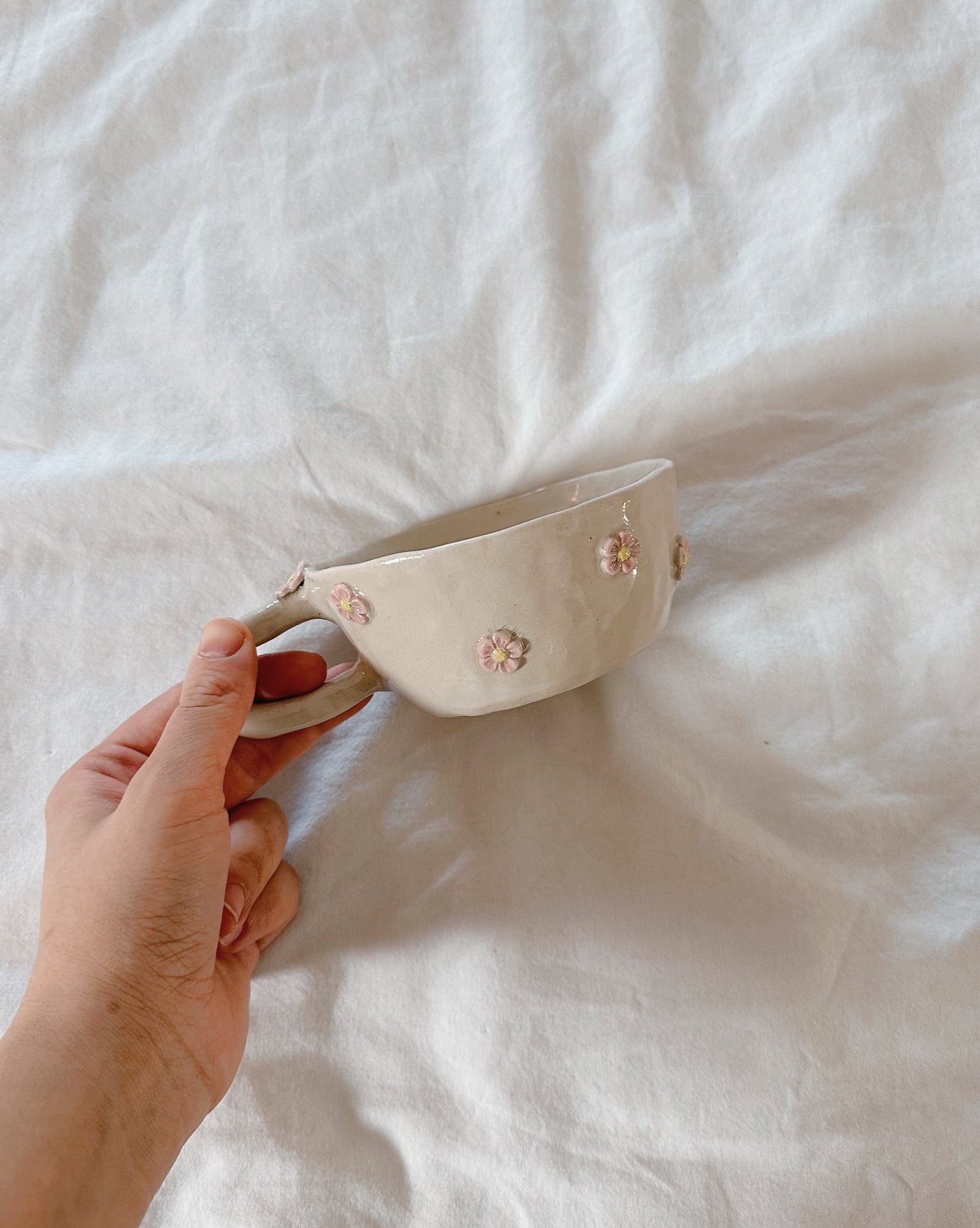 Flower mug (cracked)