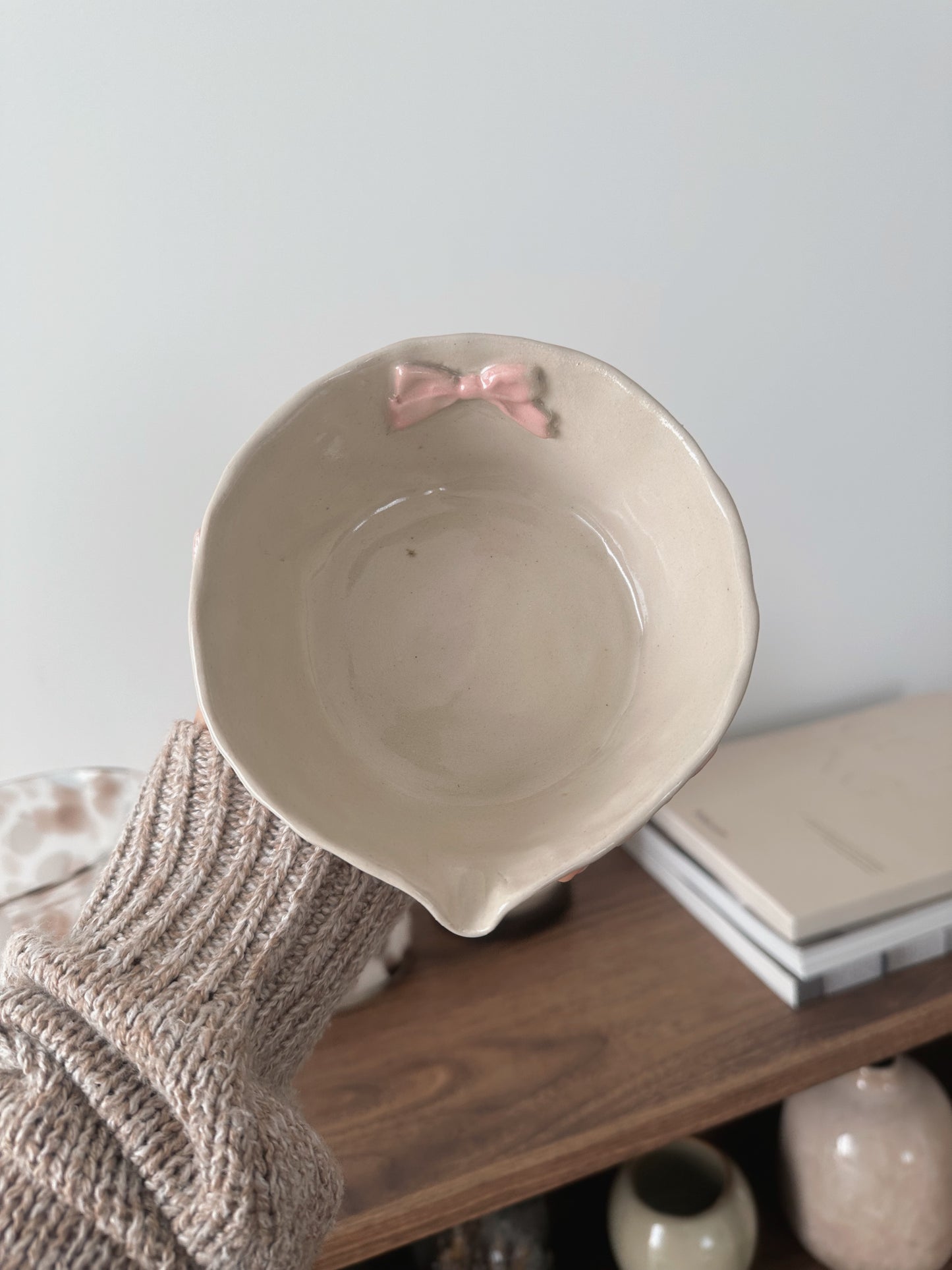 Pink bows matcha bowl