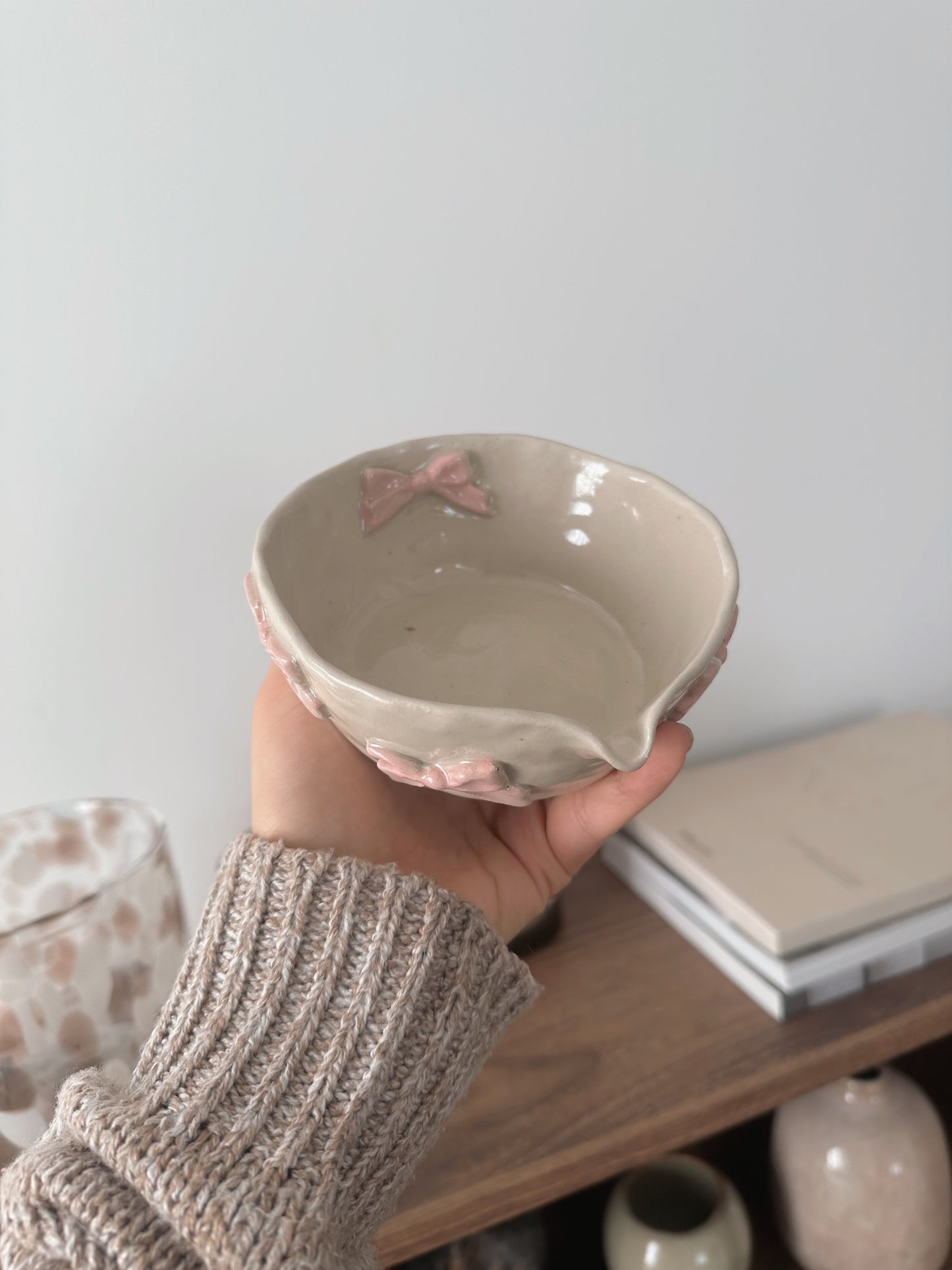Pink bows matcha bowl
