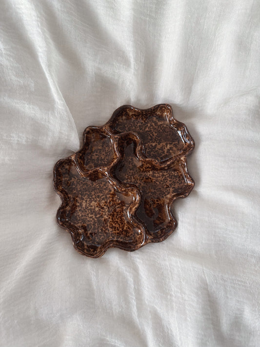 WAVY snacks plate