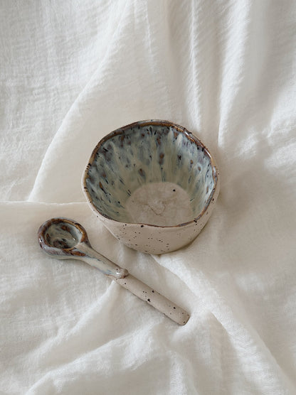 BARE mug with spoon