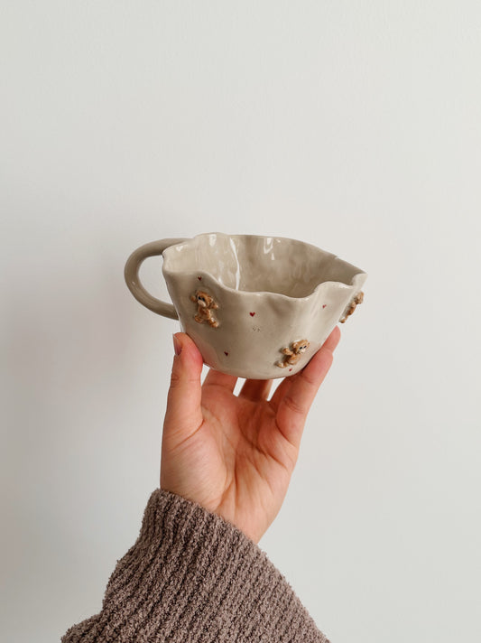 TEDDY mug with handpainted hearts