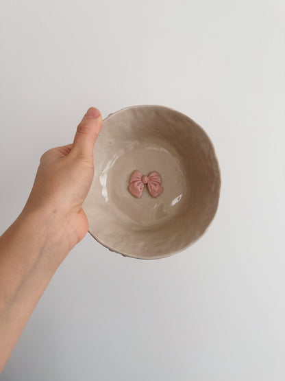 Pink bow bowl