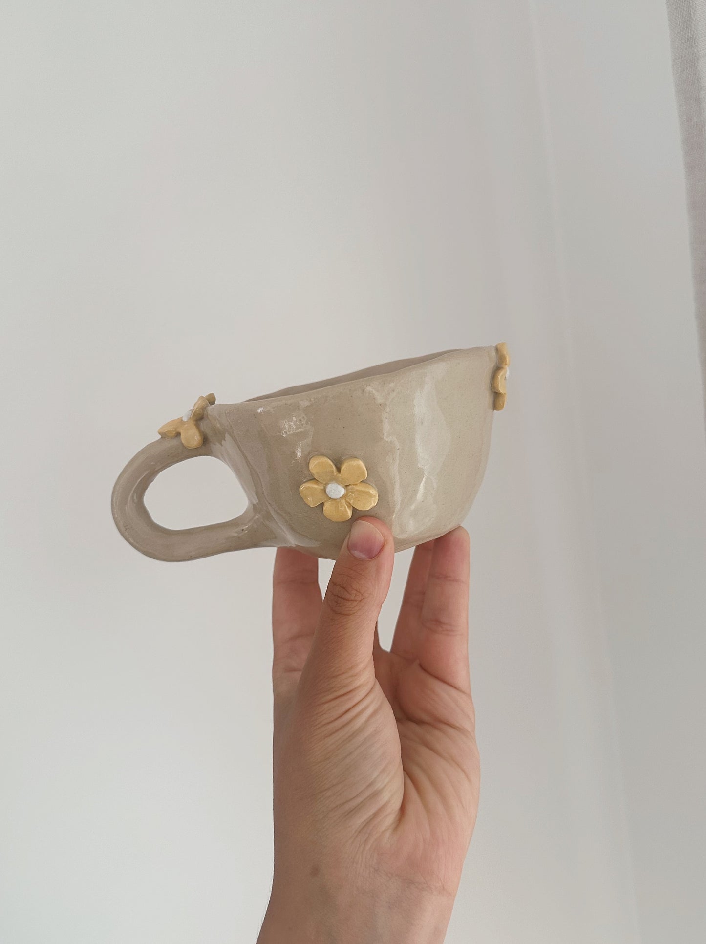 FLOWER mug (small surface crack)