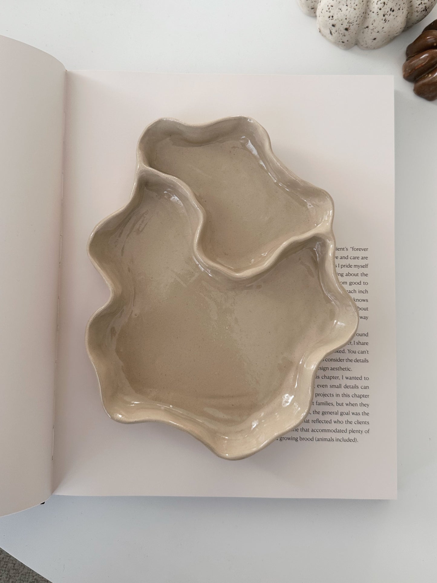WAVY dish (cracked glaze)