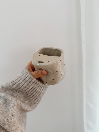 HEARTS take away mug