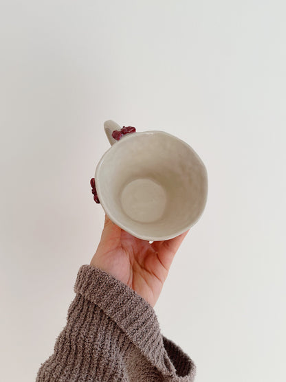 TEDDY mug with dark red bows