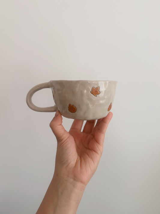 AUTUMN LEAVES mug