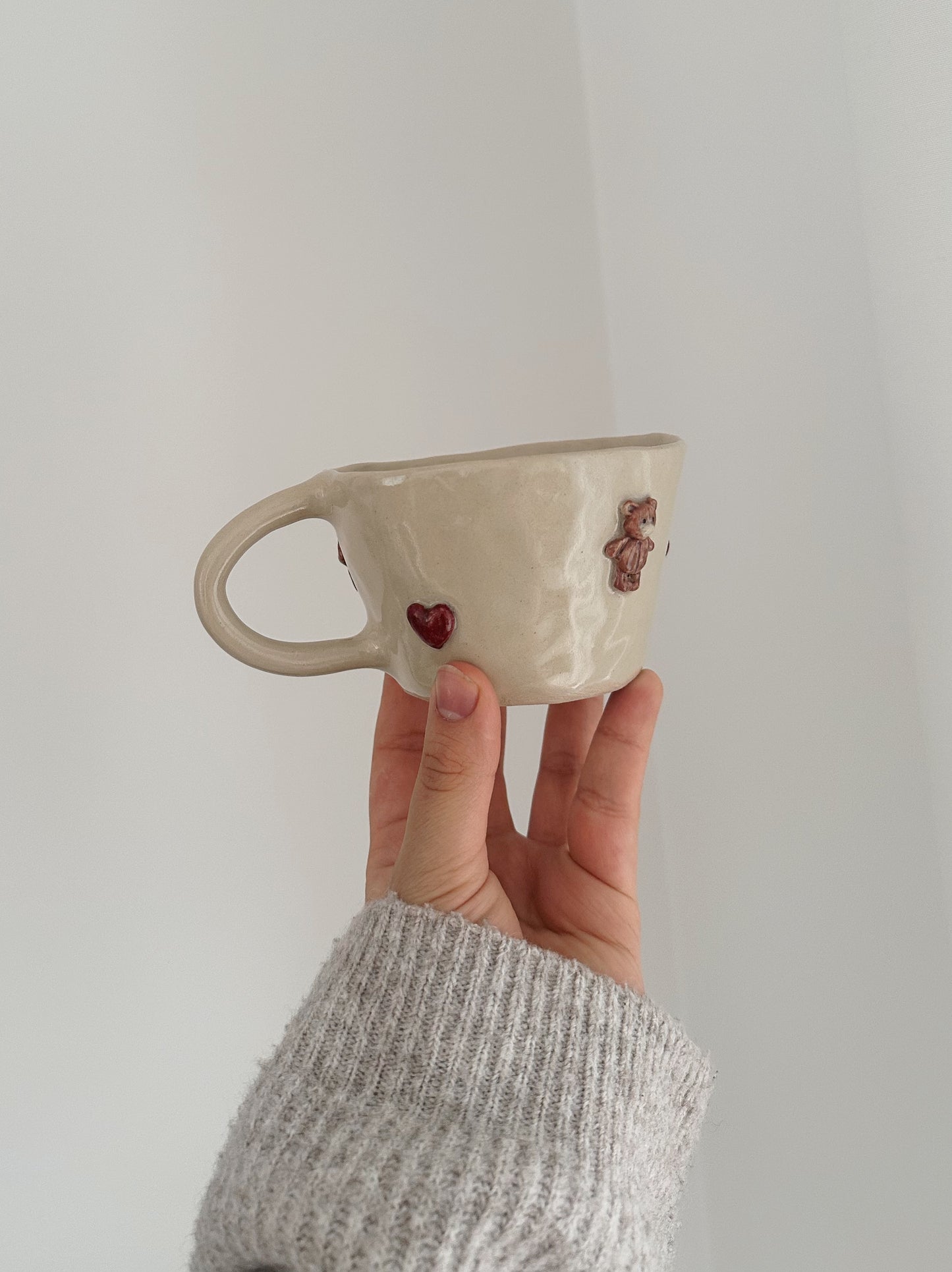TEDDY mug with hearts