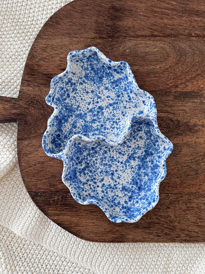 WAVY plate with speckled blue & white glaze