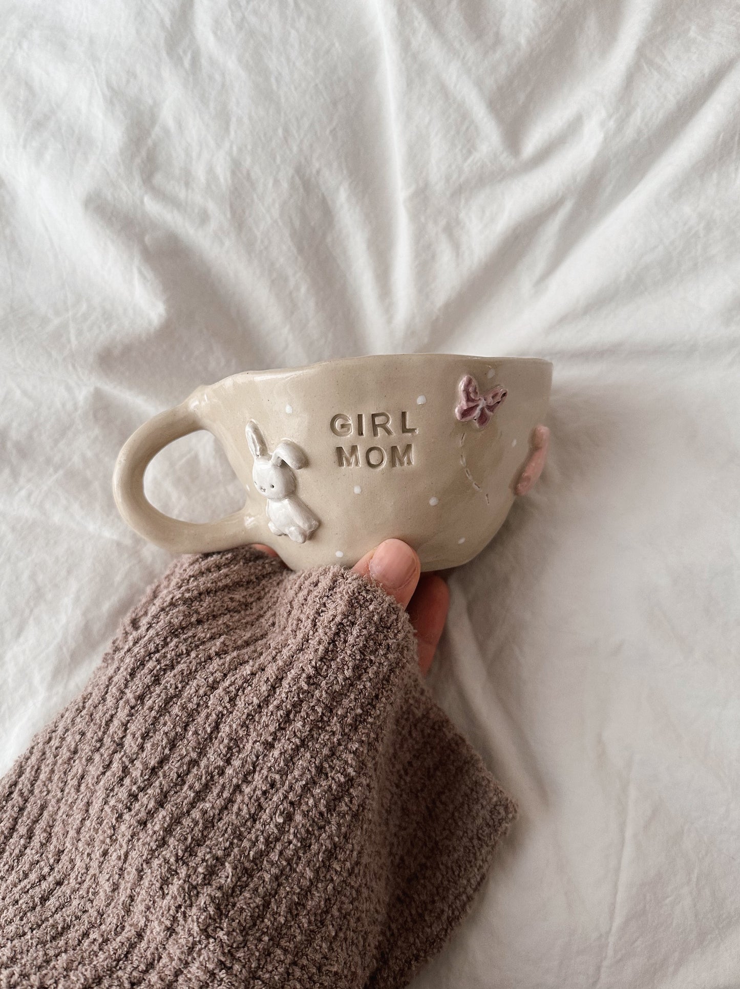 GIRL MOM mug