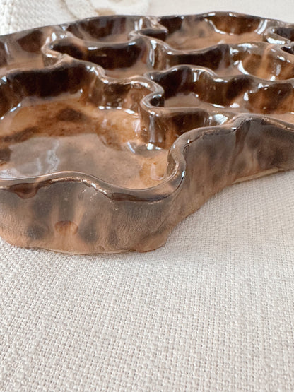 WAVY snacks plate (glaze drips)