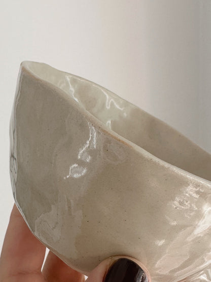 BUTTERFLY mug (glaze defect)
