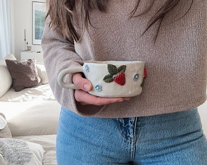 SOMMARDRÖM blue flowers mug