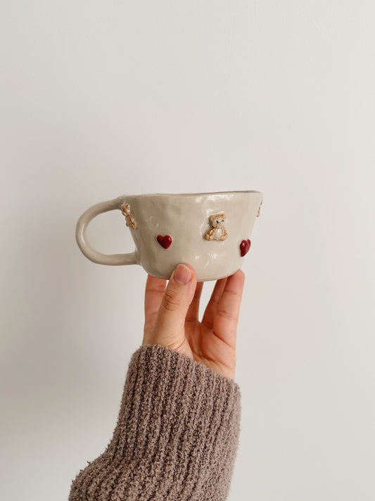 TEDDY mug with hearts