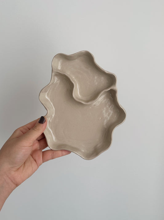 WAVY dish (cracked glaze)