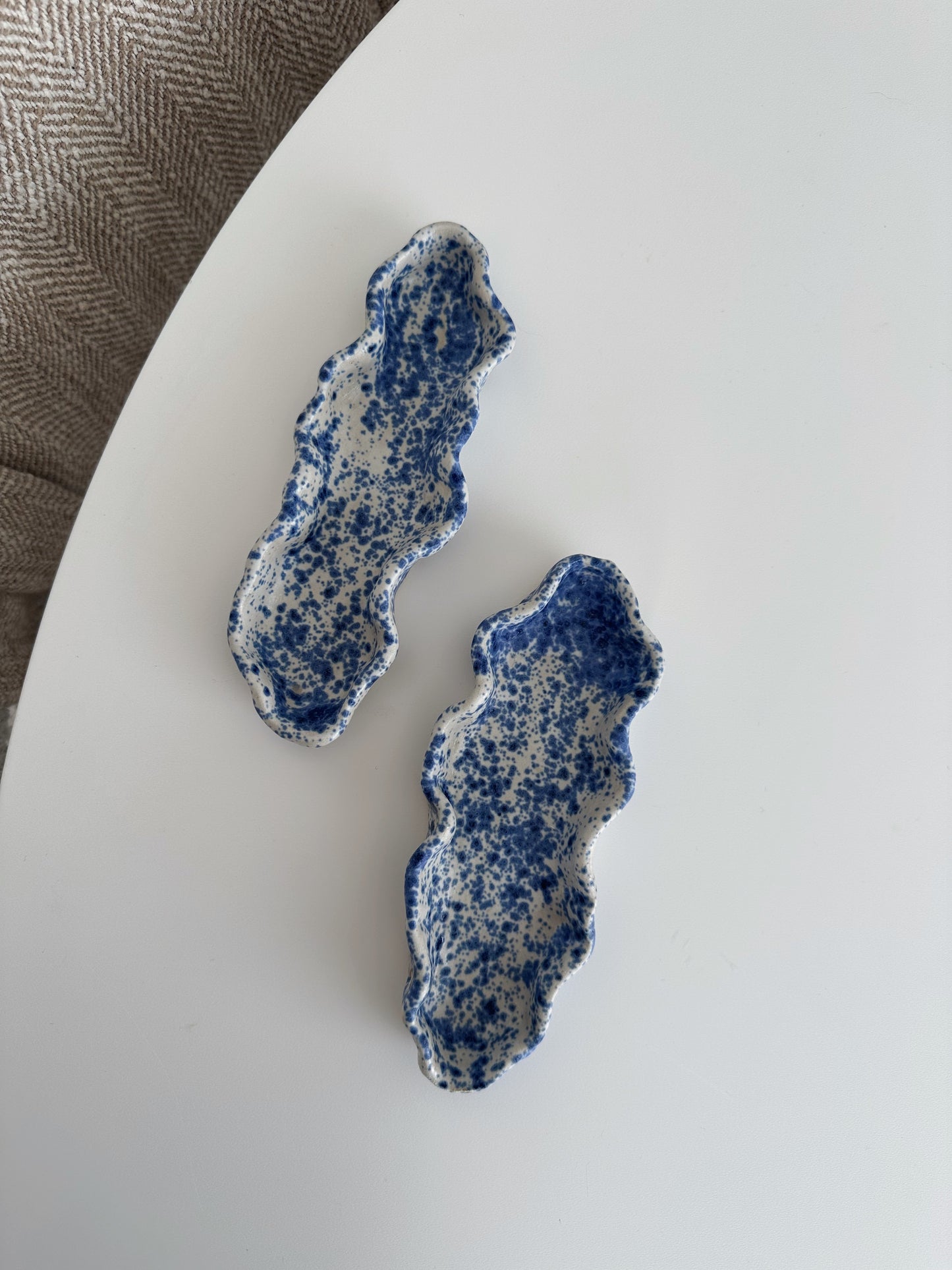 BLUE small dish (bottom one)