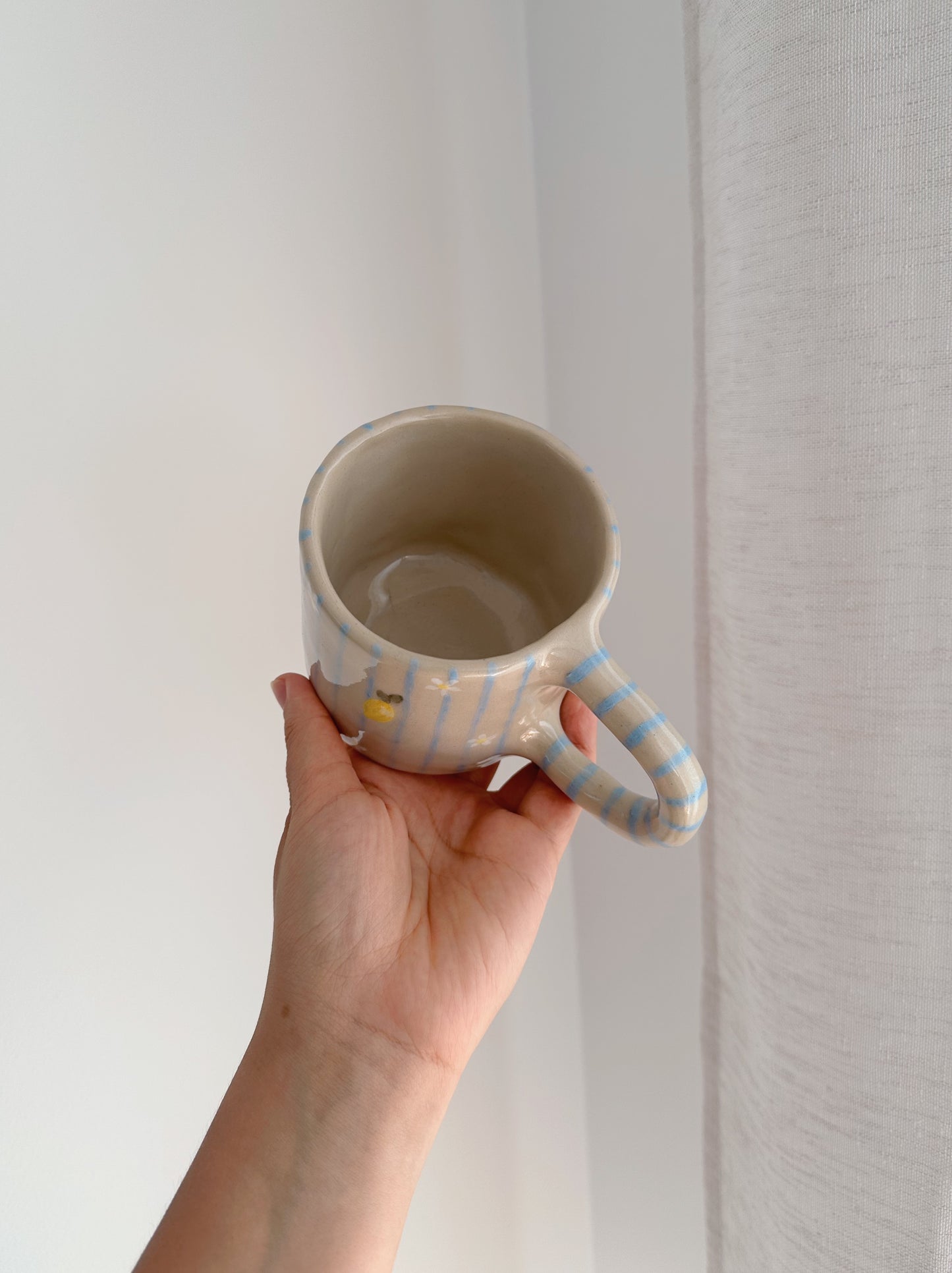 LEMON mug with stripes and flowers
