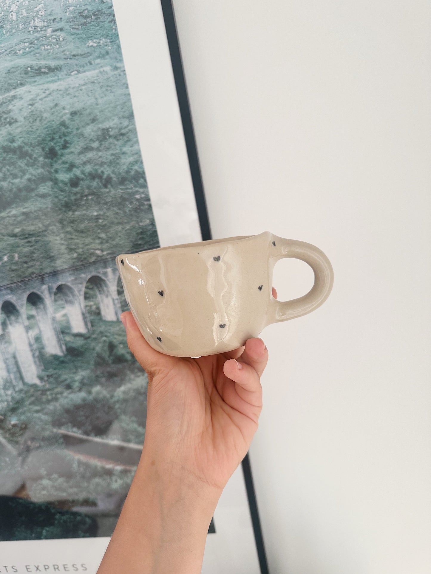 GUDMOR mug (misshapen & thick glaze)