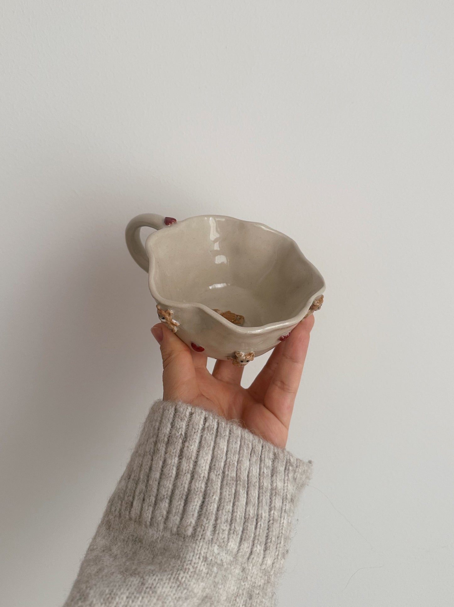 TEDDY mug with hearts