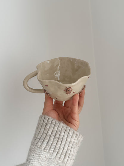 TEDDY mug with handpainted hearts