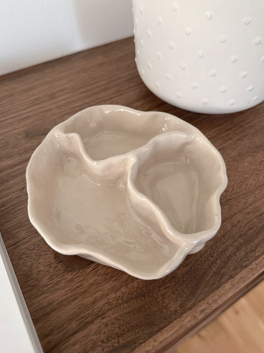 WAVY jewelry dish