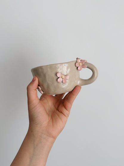 FLOWER mug pink flowers (broken flower petal)