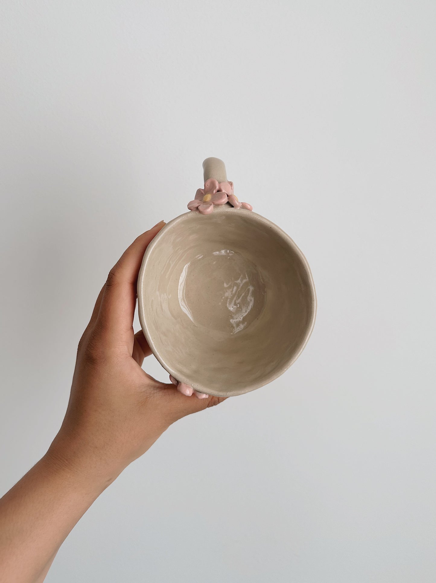 FLOWER mug pink flowers (broken flower petal)