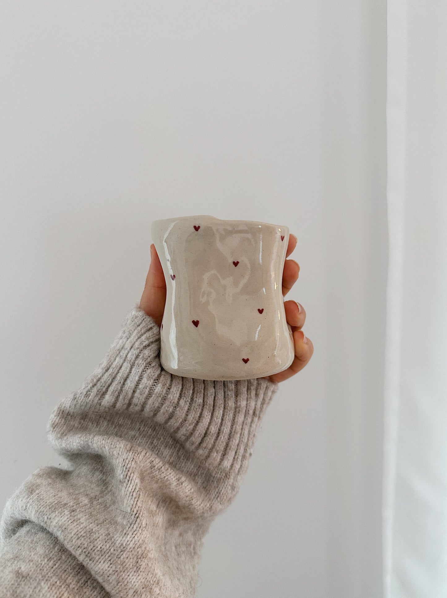 HEARTS take away mug