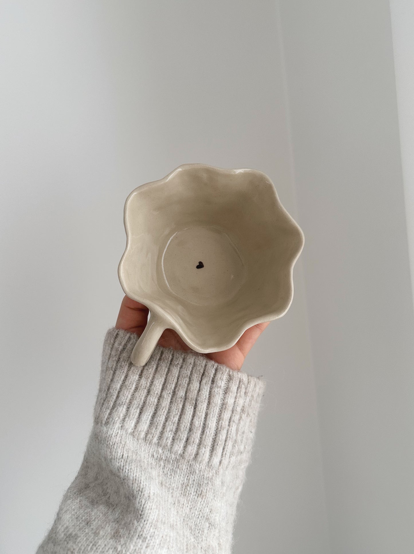 Mug with handpainted hearts