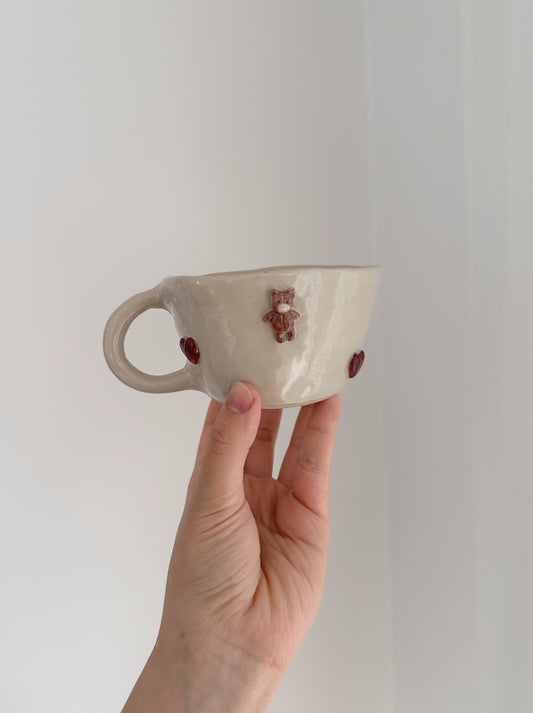 TEDDY with hearts (oval shape)