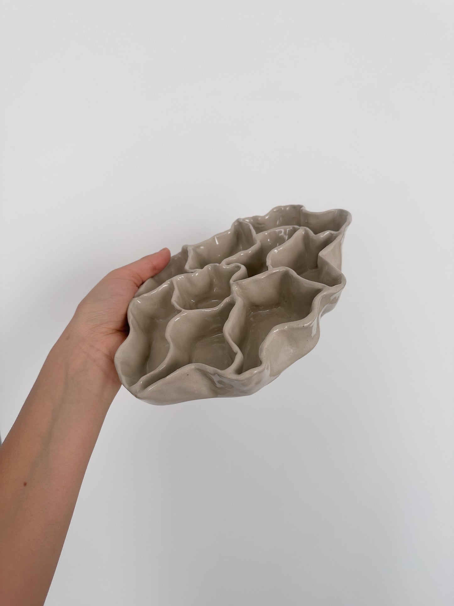 Wavy decorative dish