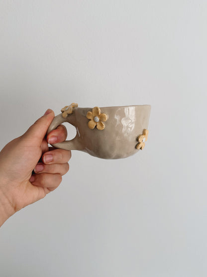FLOWER mug yellow flowers