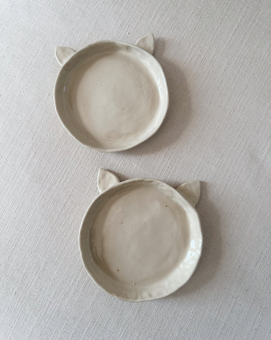 CAT bowl (with some spots)