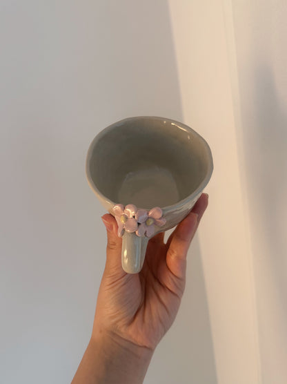 FLOWER mug with pink flowers