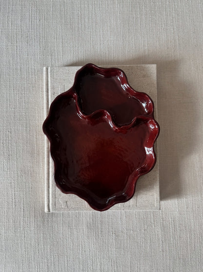 WAVY plate bordeaux