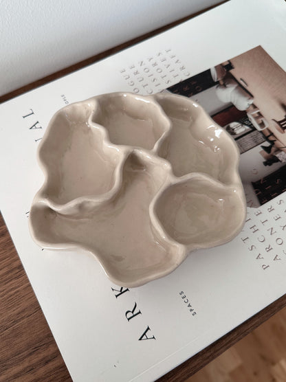 WAVY jewelry dish