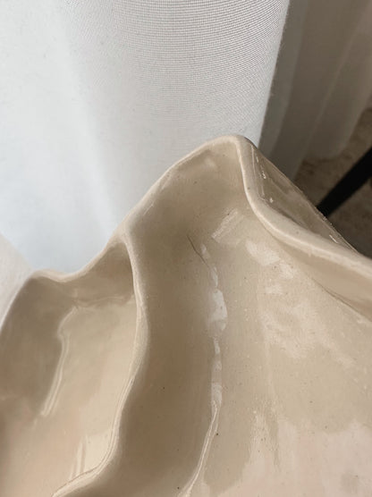WAVY dish (cracked glaze)