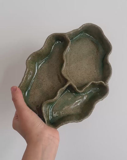 WAVY decorative dish (uneven glaze)