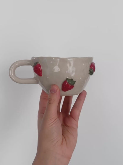 Strawberry & dots mug (glaze defect)