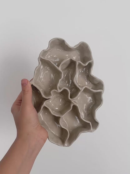 Wavy decorative dish